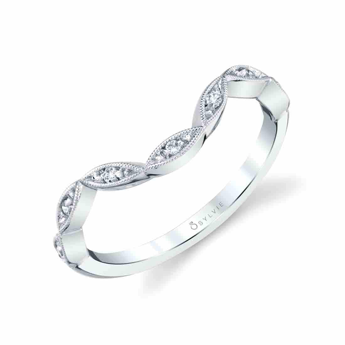 Curved Vintage Inspired Diamond Wedding Band | Kranich's Inc